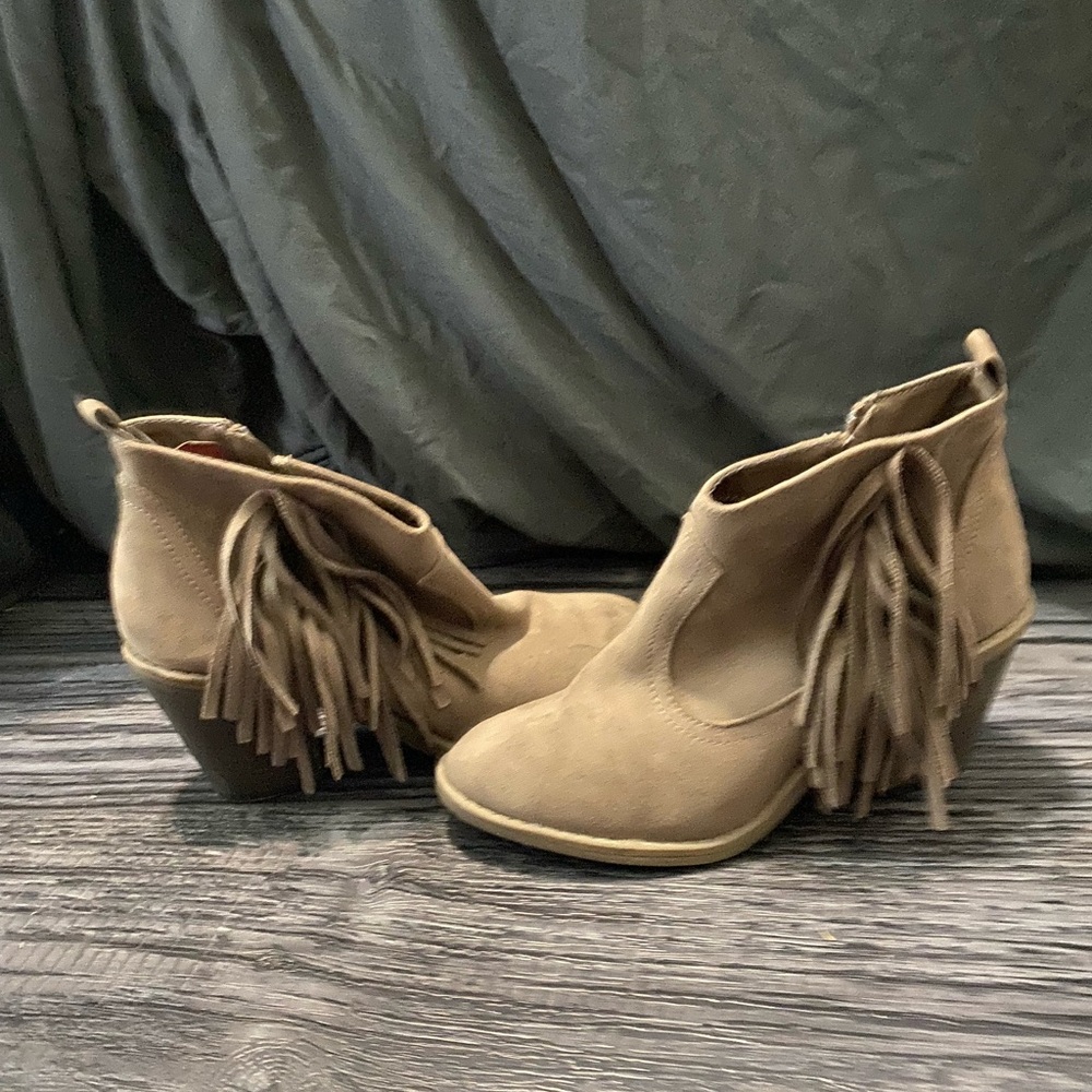 Light brown ankle boots